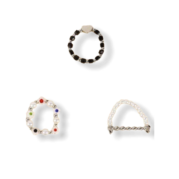 Drie x kralen ringetjes wit/zwart/zilver